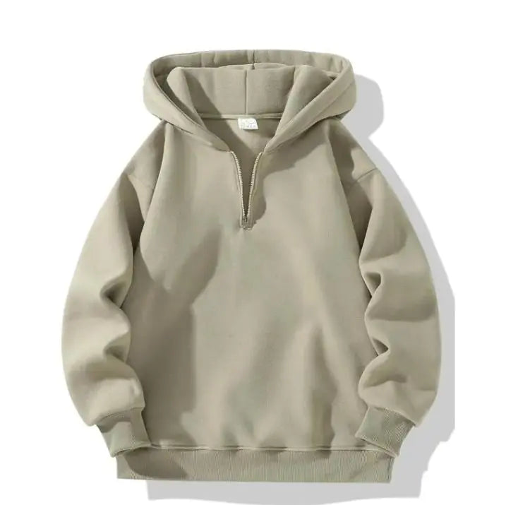 Hoodie half zipped