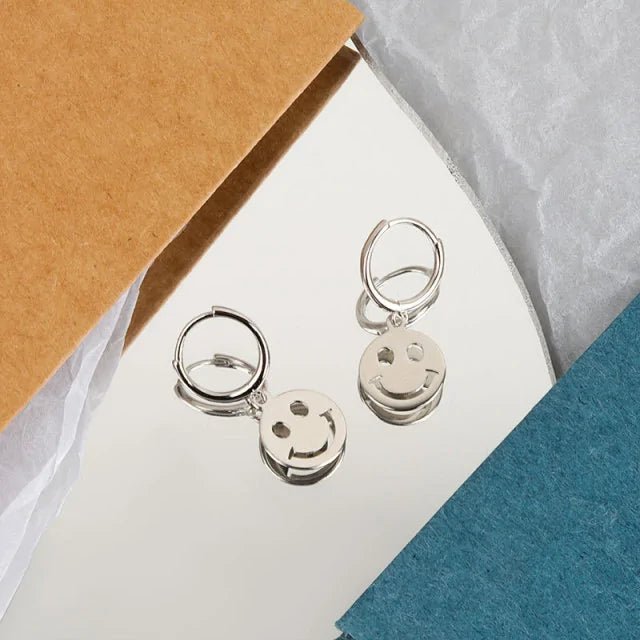 925 Sterling Silver Smiley Face örhängen